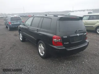 2006 Toyota Highlander w/3rd Row with VIN JTEEP21A360149298, listed as a IAAI auction lot 41451645 with 143,620 mi miles. Bid and sale history available at carsss.com. Image 3.