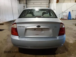 2005 Kia Spectra LX with VIN KNAFE121955160165, listed as a Copart auction lot 74695764 with 160,670 mi miles and Salvage Title. Bid and sale history available at carsss.com. Image 6.