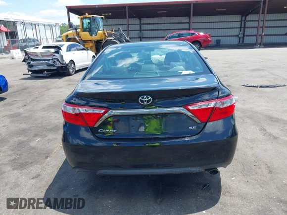 2017 Toyota Camry XLE z VIN 4T1BF1FK5HU712798, wystawiony jako IAAI lot #42268987 z przebiegiem 127 654 mil mil oraz . Historia ofert i sprzedaży dostępna na DreamBid. Obrazek 15.