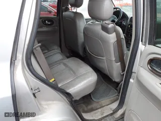 2004 Buick Rainier CXL Plus with VIN 5GADT13S942214833, listed as a IAAI auction lot 41429847 with 183,074 mi miles. Bid and sale history available at carsss.com. Image 8.