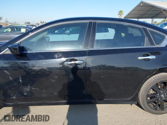 2017 Nissan Altima SL with VIN 1N4AL3AP0HC218528, listed as a IAAI auction lot 41967042 with 90,010 mi miles and . Bid and sale history available at DreamBid. Image 14.