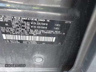 2018 Toyota RAV4 XLE with VIN 2T3WFREV0JW451962, listed as a IAAI auction lot 41670185 with 75,718 mi miles. Bid and sale history available at carsss.com. Image 9.