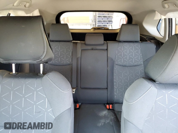 2022 Toyota RAV4 Hybrid XLE z VIN 4T3RWRFV9NU062061, wystawiony jako Copart lot #61571305 z przebiegiem 44 623 mil mil oraz Szkoda całkowita • Salvage title. Historia ofert i sprzedaży dostępna na DreamBid. Obrazek 10.