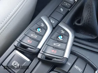 2018 BMW X1 xDrive28i with VIN WBXHT3C32J5L31896, listed as a IAAI auction lot 41675944 with 47,190 mi miles. Bid and sale history available at carsss.com. Image 11.