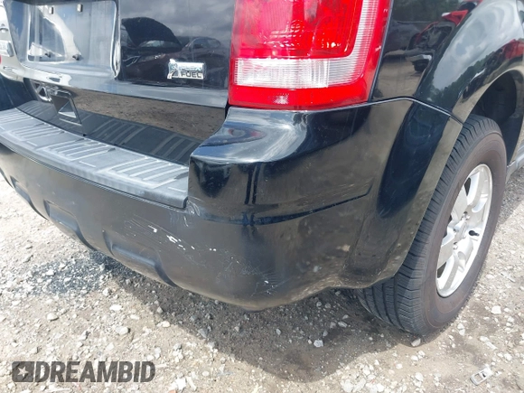 2012 Ford Escape Limited with VIN 1FMCU0EG9CKA10523, listed as a IAAI auction lot 41963626 with 237,795 mi miles. Bid and sale history available at carsss.com. Image 17.