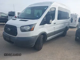 2018 Ford Transit Passenger XL z VIN 1FMZK1CM1JKA17249, wystawiony jako IAAI lot #42143530 z przebiegiem 218 425 mil mil oraz . Historia ofert i sprzedaży dostępna na DreamBid. Obrazek 17.