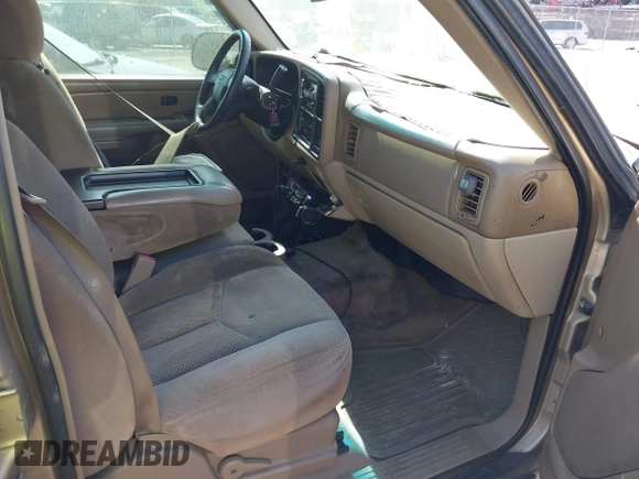 2005 Chevrolet Tahoe LS with VIN 1GNEC13V65J249079, listed as a IAAI auction lot 42127866 with 243,705 mi miles. Bid and sale history available at carsss.com. Image 5.