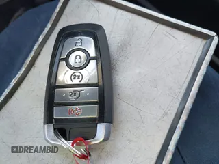 2022 Ford Explorer XLT с VIN 1FMSK7DH0NGB40877, выставлен на аукционе IAAI как лот 41947002 с пробегом 14 727 миль миль и . История ставок и продаж доступна на DreamBid. Изображение 11.