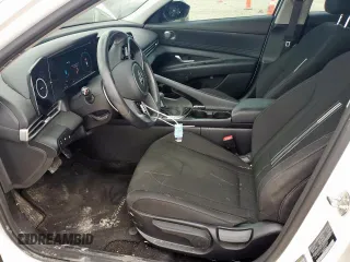 2021 Hyundai Elantra SEL z VIN 5NPLS4AG9MH016863, wystawiony jako Copart lot #59924195 z przebiegiem 33 353 mil mil oraz Szkoda całkowita • Salvage title. Historia ofert i sprzedaży dostępna na DreamBid. Obrazek 7.