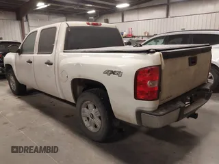2012 Chevrolet Silverado 1500 with VIN 1GCPKPE71CF144729, listed as a IAAI auction lot 41376121 with 171,921 mi miles and . Bid and sale history available at DreamBid. Image 3.