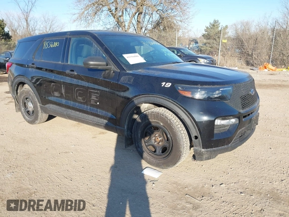 2020 Ford Police Interceptor Utility z VIN 1FM5K8AB5LGD08853, wystawiony jako IAAI lot #41556880 z przebiegiem 90 477 mil mil oraz . Historia ofert i sprzedaży dostępna na DreamBid. Obrazek 1.