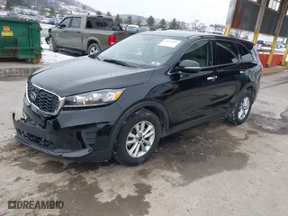 2019 Kia Sorento LX V6 with VIN 5XYPG4A56KG483762, listed as a IAAI auction lot 41334687 with NaN miles. Bid and sale history available at carsss.com. Image 18.