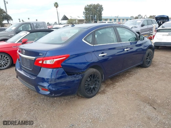 2016 Nissan Sentra SR with VIN 3N1AB7AP3GL647883, listed as a IAAI auction lot 41712942 with 204,034 mi miles. Bid and sale history available at carsss.com. Image 4.