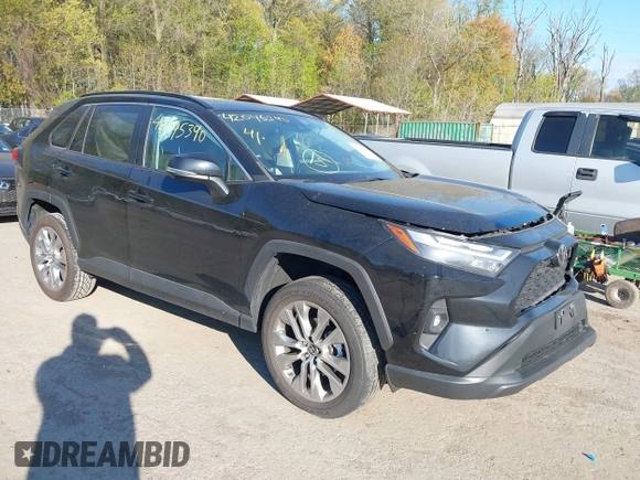 2022 Toyota RAV4 XLE Premium with VIN 2T3A1RFV6NC283890, listed as a IAAI auction lot 42045390 with 69,180 mi miles and . Bid and sale history available at DreamBid. Image 1.