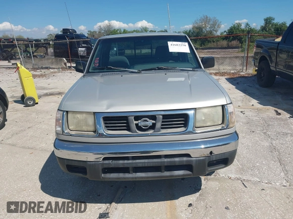 1999 Nissan Frontier XE z VIN 1N6DD26S4XC337030, wystawiony jako IAAI lot #41683250 z przebiegiem 143 765 mil mil oraz . Historia ofert i sprzedaży dostępna na DreamBid. Obrazek 6.