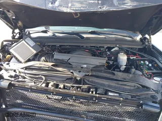 2018 Chevrolet Tahoe Commercial with VIN 1GNLCDECXJR298690, listed as a IAAI auction lot 41367931 with 1 mi miles. Bid and sale history available at carsss.com. Image 10.
