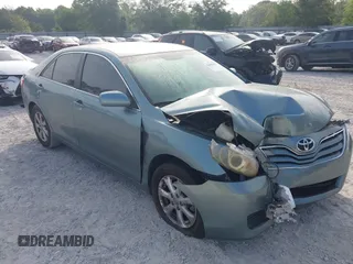 2011 Toyota Camry LE with VIN 4T1BF3EK1BU660297, listed as a IAAI auction lot 42080321 with 81,934 mi miles. Bid and sale history available at carsss.com. Image 1.