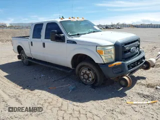 2015 Ford Super Duty F-250 SRW Lariat with VIN 1FT7W2B60FEA89879, listed as a IAAI auction lot 41869311 with 1 mi miles. Bid and sale history available at carsss.com. Image 1.