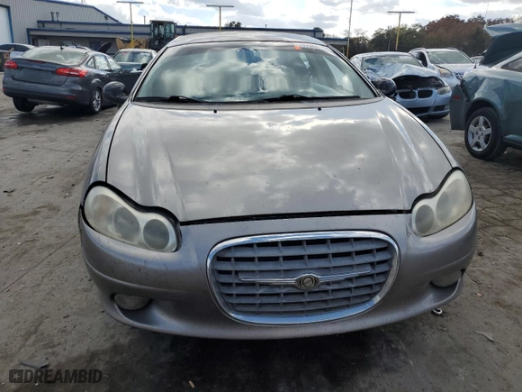 1999 Chrysler LHS with VIN 2C3HC56G8XH500171, listed as a Copart auction lot 66730574 with 208,985 mi miles and Clean Title. Bid and sale history available at carsss.com. Image 5.