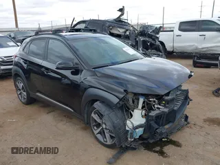 2020 Hyundai Kona Limited z VIN KM8K3CA59LU477465, wystawiony jako IAAI lot #41954913 z przebiegiem 19 262 mil mil oraz . Historia ofert i sprzedaży dostępna na DreamBid. Obrazek 1.