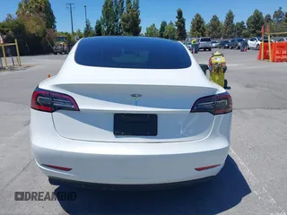 2023 Tesla Model 3 z VIN 5YJ3E1EA4PF454754, wystawiony jako IAAI lot #42665785 z przebiegiem 5 218 mil mil oraz . Historia ofert i sprzedaży dostępna na DreamBid. Obrazek 17.
