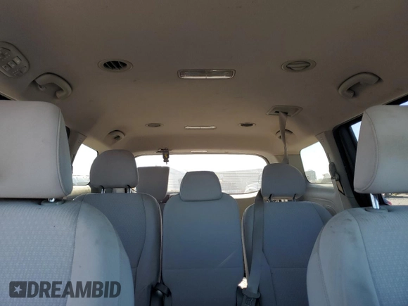 2017 Kia Sedona LX with VIN KNDMB5C15H6236018, listed as a Copart auction lot 48678245 with 86,527 mi miles and Clean Title. Bid and sale history available at carsss.com. Image 10.