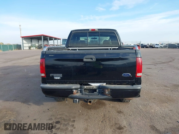 2003 Ford F-250 XL с VIN 1FTNW21S33EC82240, выставлен на аукционе IAAI как лот 40678011 с пробегом 142 865 миль миль и . История ставок и продаж доступна на DreamBid. Изображение 16.