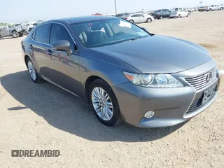 2013 Lexus ES 4dr Sdn with VIN JTHBK1GG8D2051976, listed as a IAAI auction lot 41804952 with 153,825 mi miles. Bid and sale history available at carsss.com. Image 1.