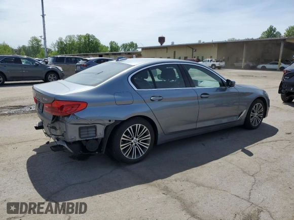 2019 BMW 5 Series 530i xDrive z VIN WBAJA7C50KG911728, wystawiony jako Copart lot #58306955 z przebiegiem 64 924 mil mil oraz Szkoda całkowita • Salvage title. Historia ofert i sprzedaży dostępna na DreamBid. Obrazek 3.