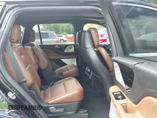 2020 Lincoln Aviator Grand Touring with VIN 5LMYJ8XY2LGL35999, listed as a IAAI auction lot 42344715 with 54,449 mi miles and . Bid and sale history available at DreamBid. Image 8.