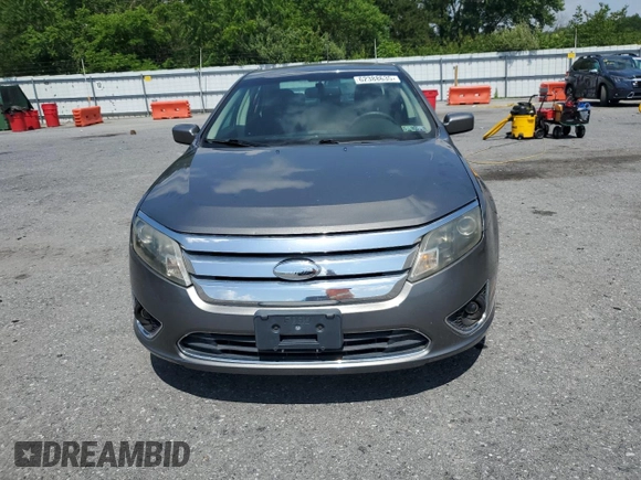 2010 Ford Fusion Hybrid with VIN 3FADP0L38AR181472, listed as a Copart auction lot 62388635 with 108,821 mi miles and Clean title. Bid and sale history available at DreamBid. Image 5.