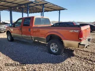 2001 Ford Super Duty F-250 XL with VIN 1FTNW21S81EA34207, listed as a Copart auction lot 77451904 with 207,829 mi miles and Salvage Title. Bid and sale history available at carsss.com. Image 2.