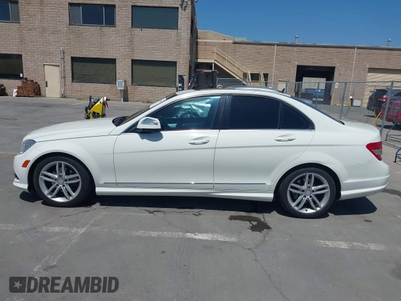 2009 Mercedes-Benz C 300 Sport with VIN WDDGF54X19R067318, listed as a IAAI auction lot 42361825 with 229,227 mi miles and . Bid and sale history available at DreamBid. Image 14.