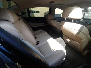 2012 BMW 7 Series 750Li xDrive with VIN WBAKC8C58CC435970, listed as a Copart auction lot 53962815 with 129,273 mi miles and Clean Title. Bid and sale history available at carsss.com. Image 6.