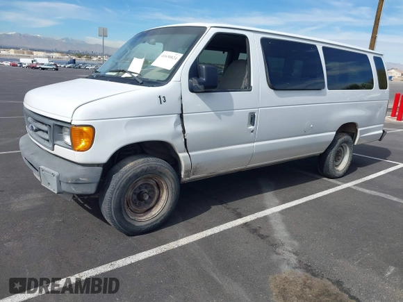 2003 Ford Econoline Passenger XL with VIN 1FBSS31L93HB86614, listed as a IAAI auction lot 41630824 with 117,019 mi miles and . Bid and sale history available at DreamBid. Image 6.