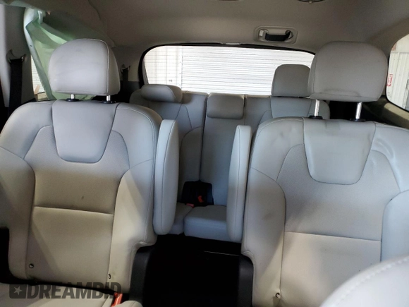 2022 Kia Telluride S with VIN 5XYP6DHC2NG285465, listed as a Copart auction lot 55396215 with 36,548 mi miles and Salvage title. Bid and sale history available at DreamBid. Image 10.