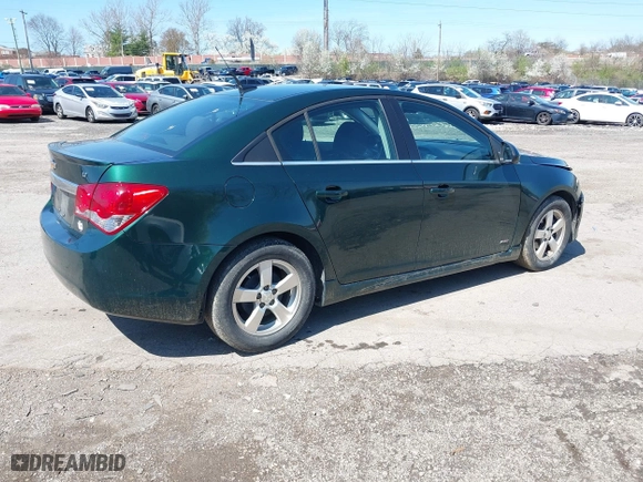 2014 Chevrolet Cruze 1LT with VIN 1G1PC5SB5E7187521, listed as a IAAI auction lot 41914482 with 149,217 mi miles. Bid and sale history available at carsss.com. Image 4.