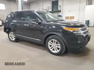 2013 Ford Explorer XLT with VIN 1FM5K8D82DGC95402, listed as a Copart auction lot 53272635 with 136,082 mi miles and Salvage Title. Bid and sale history available at carsss.com. Image 4.