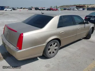 2006 Cadillac DTS w/1SC with VIN 1G6KD57Y76U106178, listed as a IAAI auction lot 41936652 with 226,614 mi miles. Bid and sale history available at carsss.com. Image 4.