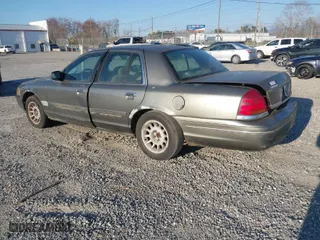 2001 Ford Crown Victoria with VIN 2FAFP73W71X112219, listed as a IAAI auction lot 41879317 with 159,344 mi miles. Bid and sale history available at carsss.com. Image 3.