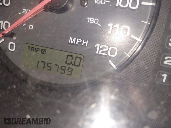 2002 Subaru Legacy Outback VDC with VIN 4S3BH896X27657535, listed as a IAAI auction lot 41733830 with 175,799 mi miles and . Bid and sale history available at DreamBid. Image 16.