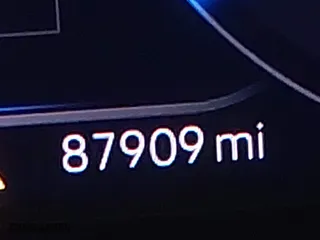 2020 Volkswagen Tiguan SE with VIN 3VV2B7AX4LM115131, listed as a IAAI auction lot 42017352 with 87,909 mi miles. Bid and sale history available at carsss.com. Image 15.