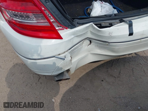 2008 Mercedes-Benz C 300 Sport with VIN WDDGF81X18F146185, listed as a IAAI auction lot 42385773 with 163,013 mi miles and . Bid and sale history available at DreamBid. Image 6.
