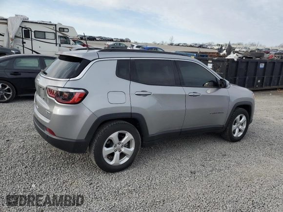 2021 Jeep Compass Latitude with VIN 3C4NJCBB6MT522725, listed as a Copart auction lot 52069125 with 54,008 mi miles and Salvage title. Bid and sale history available at DreamBid. Image 3.
