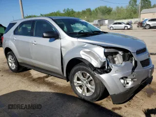 2013 Chevrolet Equinox LS z VIN 2GNALBEK0D1212478, wystawiony jako Copart lot #55844265 z przebiegiem 123 417 mil mil oraz Szkoda całkowita • Salvage title. Historia ofert i sprzedaży dostępna na DreamBid. Obrazek 4.