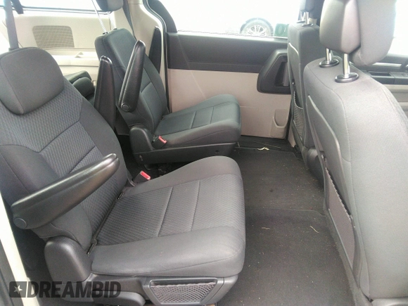 2010 Dodge Grand Caravan SE with VIN 2D4RN4DE1AR403162, listed as a IAAI auction lot 40386723 with 82,290 mi miles and . Bid and sale history available at DreamBid. Image 8.