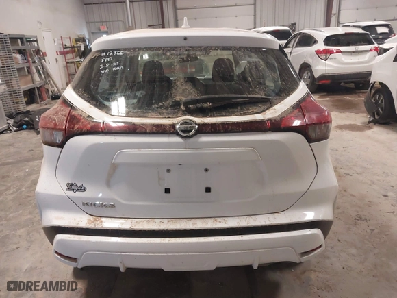 2021 Nissan Kicks S with VIN 3N1CP5BVXML479103, listed as a IAAI auction lot 41827652 with 110,394 mi miles. Bid and sale history available at carsss.com. Image 16.