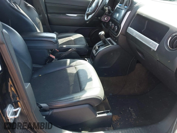 2016 Jeep Compass High Altitude with VIN 1C4NJDEB3GD759068, listed as a IAAI auction lot 41996135 with 144,137 mi miles and . Bid and sale history available at DreamBid. Image 5.