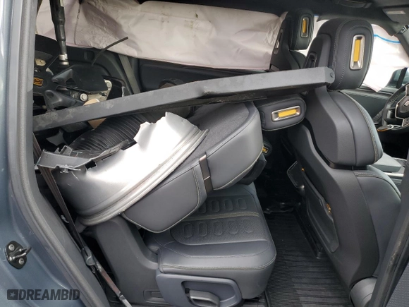 2023 Rivian R1S Adventure with VIN 7PDSGABA0PN029892, listed as a Copart auction lot 43248005 with 0 mi miles and Salvage Title. Bid and sale history available at carsss.com. Image 11.
