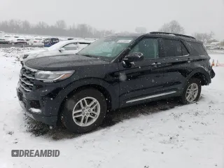 2025 Ford Explorer Active with VIN 1FMUK8DH4SGA45782, listed as a Copart auction lot 87474304 with 1,341 mi miles and Salvage Title. Bid and sale history available at carsss.com. Image 1.